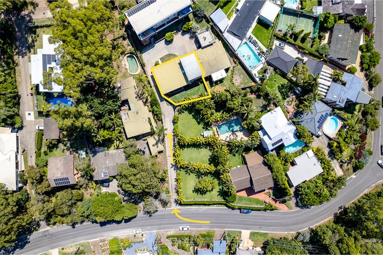 Galoola Hidden Gem, 2/97 Galoola Drive, Rooftop outdoor area with spectacular views, Wi-Fi and air conditioning