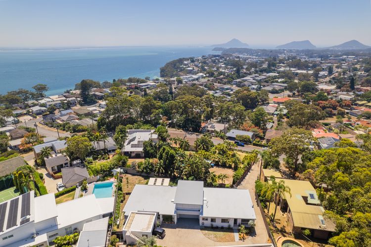 Galoola Hidden Gem, 2/97 Galoola Drive, Rooftop outdoor area with spectacular views, Wi-Fi, Air Conditioning, Pet Friendly