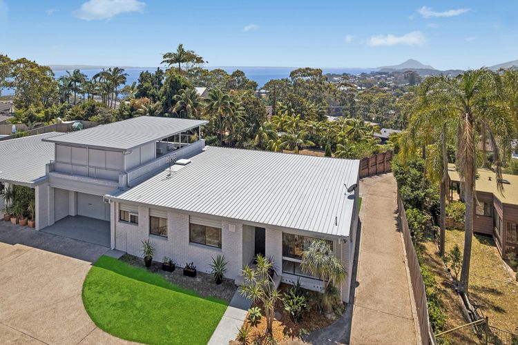 Galoola Hidden Gem, 2/97 Galoola Drive, Rooftop outdoor area with spectacular views, Wi-Fi and air conditioning