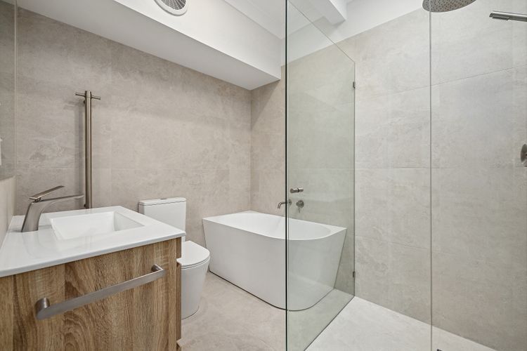 Galoola Hidden Gem, 2/97 Galoola Drive, Rooftop outdoor area with spectacular views, Wi-Fi and air conditioning