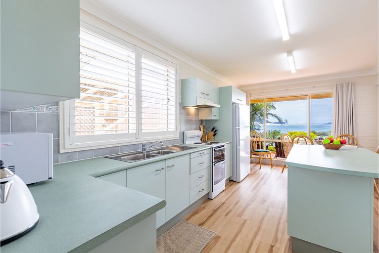 Anchored at Fingal Bay, 80 Marine Drive