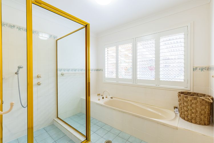 Anchored at Fingal Bay, 80 Marine Drive