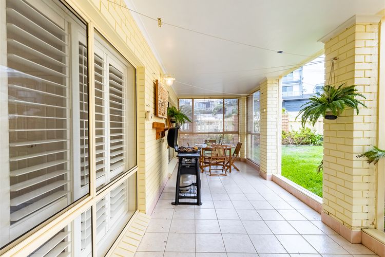 Anchored at Fingal Bay, 80 Marine Drive