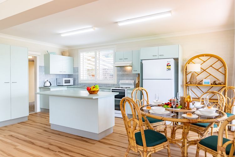 Anchored at Fingal Bay, 80 Marine Drive