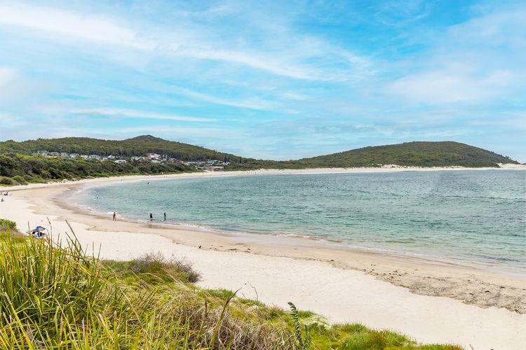 Anchored at Fingal Bay, 80 Marine Drive