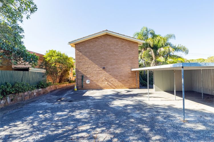 Fingal Bay Coastal Retreat,  1/12 Marine Drive – fantastic ground floor duplex with Air Conditioning and WIFI