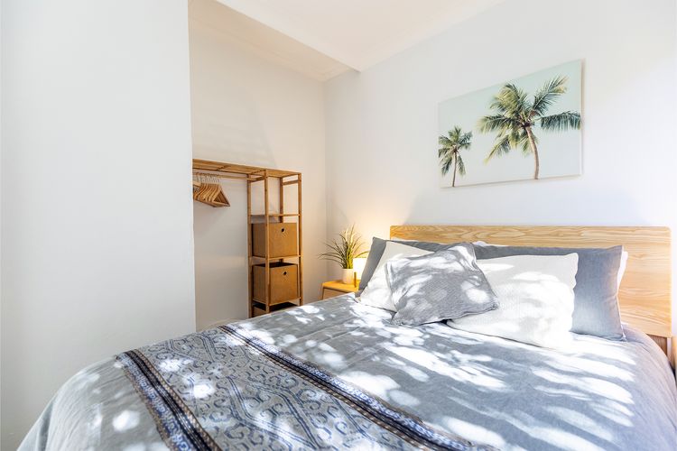 Fingal Bay Coastal Retreat,  1/12 Marine Drive – fantastic ground floor duplex with Air Conditioning and WIFI