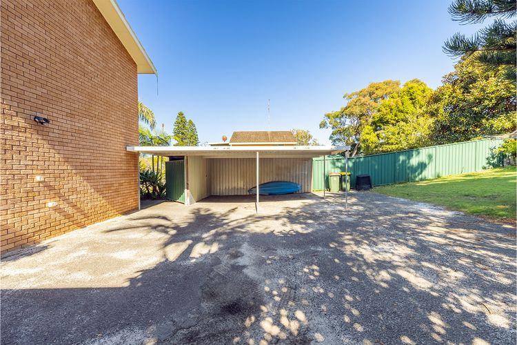 Fingal Bay Coastal Retreat,  1/12 Marine Drive – fantastic ground floor duplex with Air Conditioning and WIFI