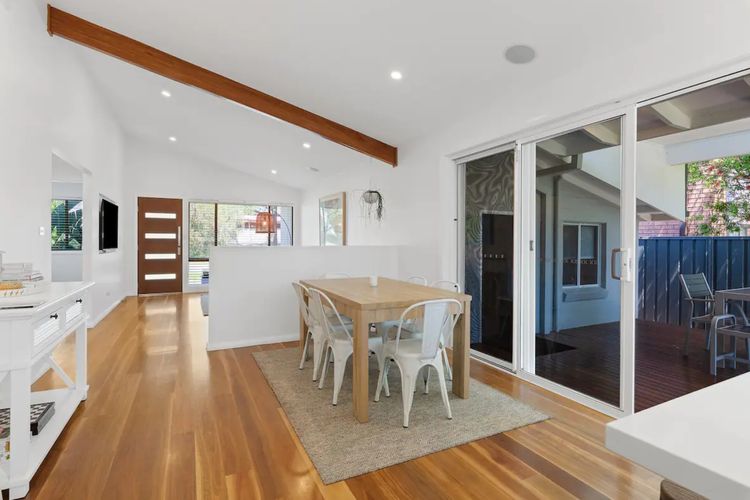 Bay Escape, 32 Wahgunyah Rd – Beautiful property with boat parking, WiFi and ducted air conditioning