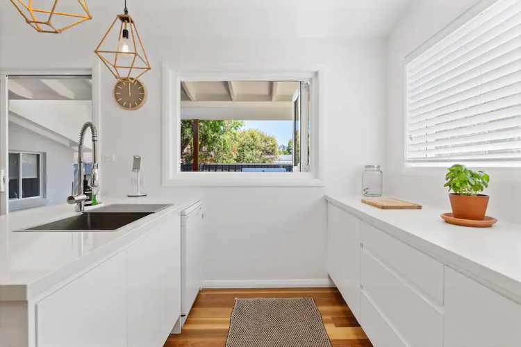 Bay Escape, 32 Wahgunyah Rd – Beautiful property with boat parking, WiFi and ducted air conditioning