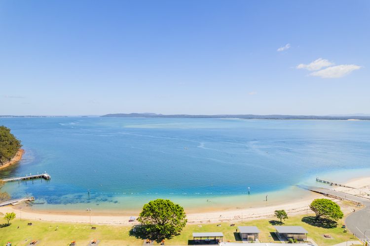 Mistral Court 14, 17 Mistral Close – across the road from the beach