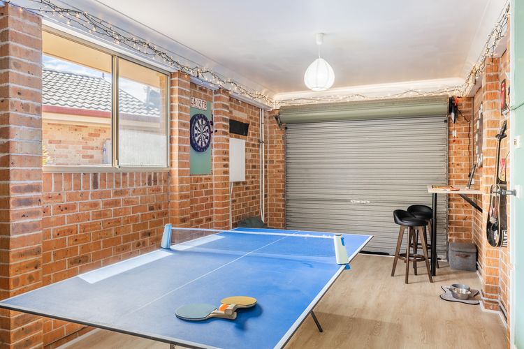 Pet friendly Driftwood Cottage, 1/28 Farm Rd – W-Fi, Air Con and ground floor