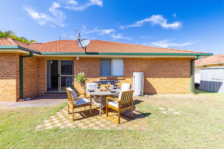 Driftwood Cottage, 1/28 Farm Rd – pet friendly, W-Fi, Air Con and ground floor