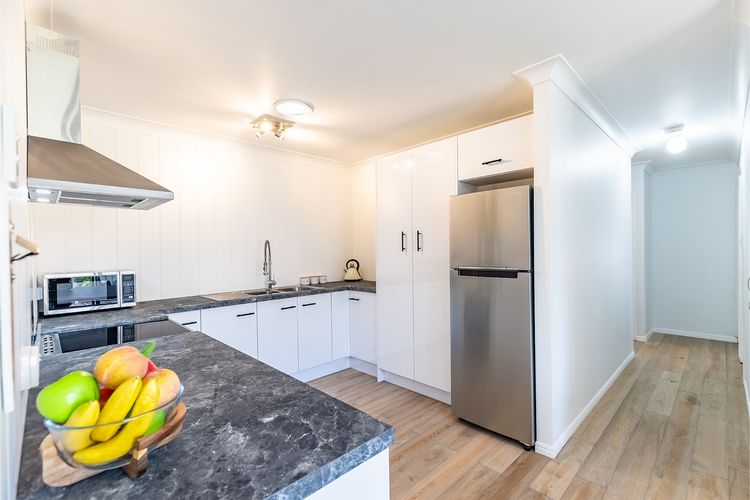 Driftwood Cottage, 1/28 Farm Rd – pet friendly, W-Fi, Air Con and ground floor