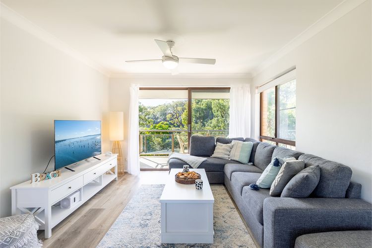 Shoreline, 5/1 Intrepid Close – Water Views and WiFi
