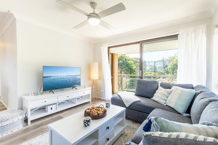 Shoreline, 5/1 Intrepid Close – Water Views and WiFi