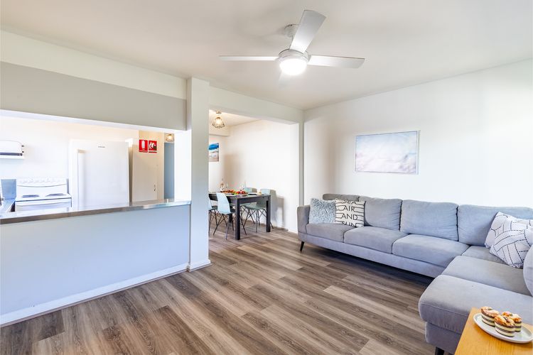 Surfair, 2/24 Marine Dr – 240 metres to the water, Wi-Fi