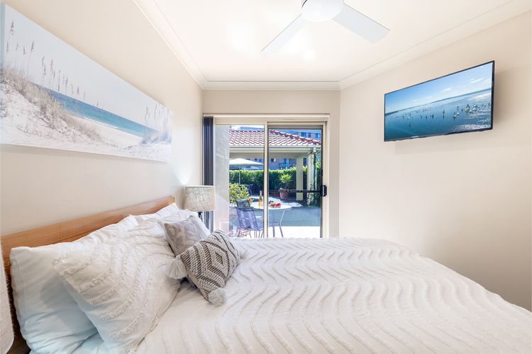 Martys, 7/2 Intrepid Cl – pool , air con , Wi-Fi and linen