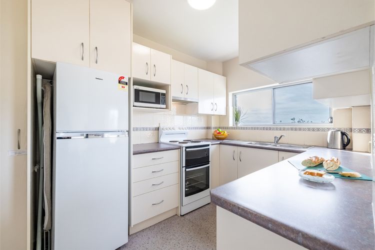 Ocean Shores, 7/27 Weatherly Cl – waterfront with fabulous views and WIFI