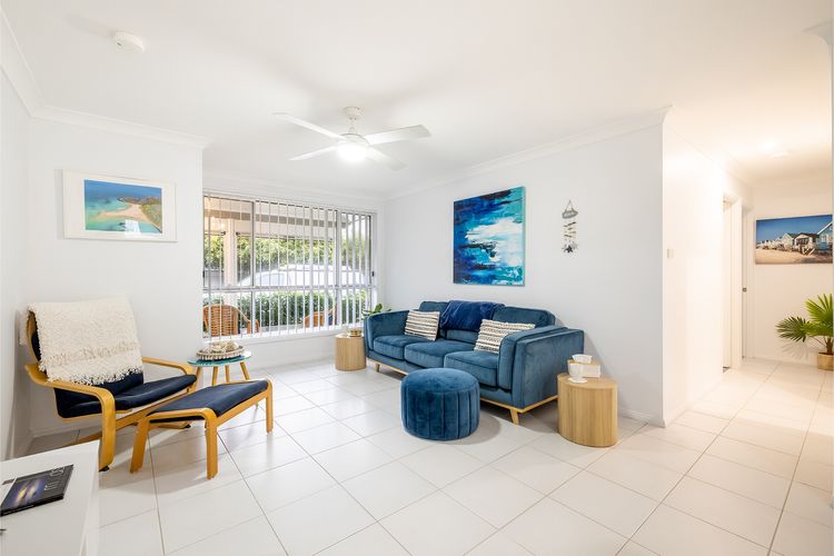 Sapphire Sands, 1/52 Boulder Bay Rd – air con, Wi-Fi, Cot & Highchair