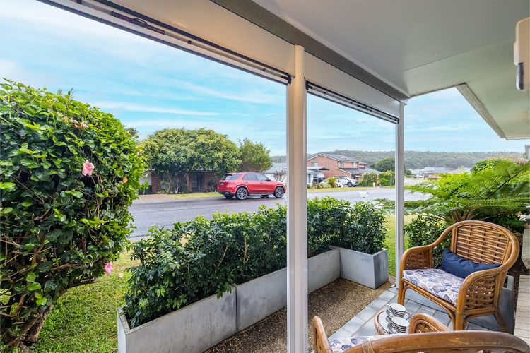 Sapphire Sands, 1/52 Boulder Bay Rd – air con, Wi-Fi, Cot & Highchair