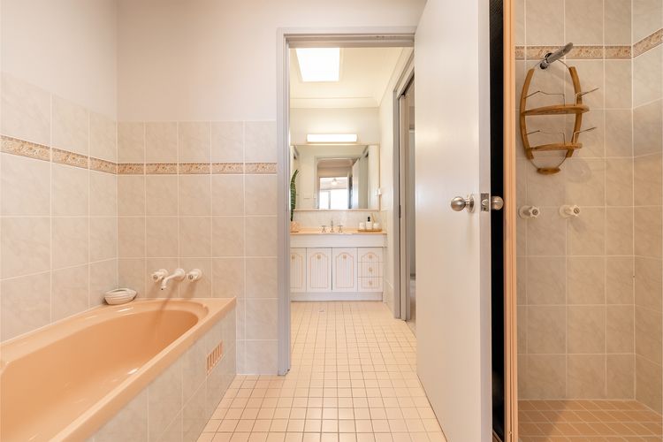 124 Rocky Point Rd – pet friendly, air con, Wi-Fi, high chair and Cot