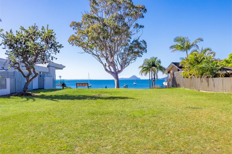 Escape on Wanda, 188 Soldiers Point Rd – Spectacular views, Ducted Air Con, WiFi