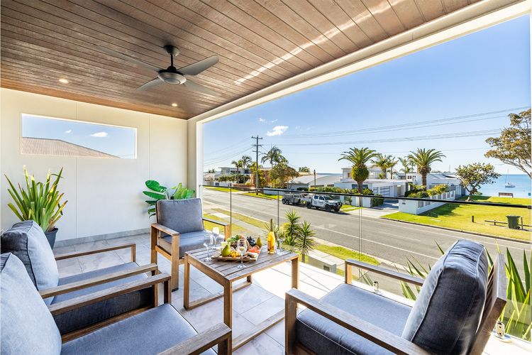 Escape on Wanda, 188 Soldiers Point Rd – Spectacular views, Ducted Air Con, WiFi