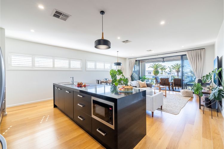 Escape on Wanda, 188 Soldiers Point Rd – Spectacular views, Ducted Air Con, WiFi