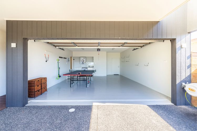 Escape on Wanda, 188 Soldiers Point Rd – Spectacular views, Ducted Air Con, WiFi