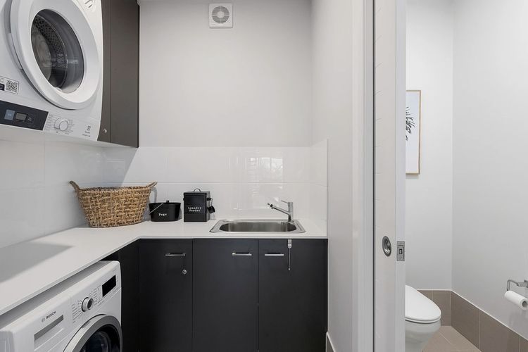 Gypsea at the Bay, 26b Achilles St – Wi-Fi , air con, luxury and linen