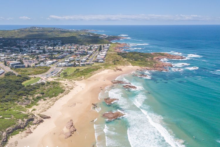 The Pacific Pearl,16 Pacific Avenue, Anna Bay – pet friendly, air con