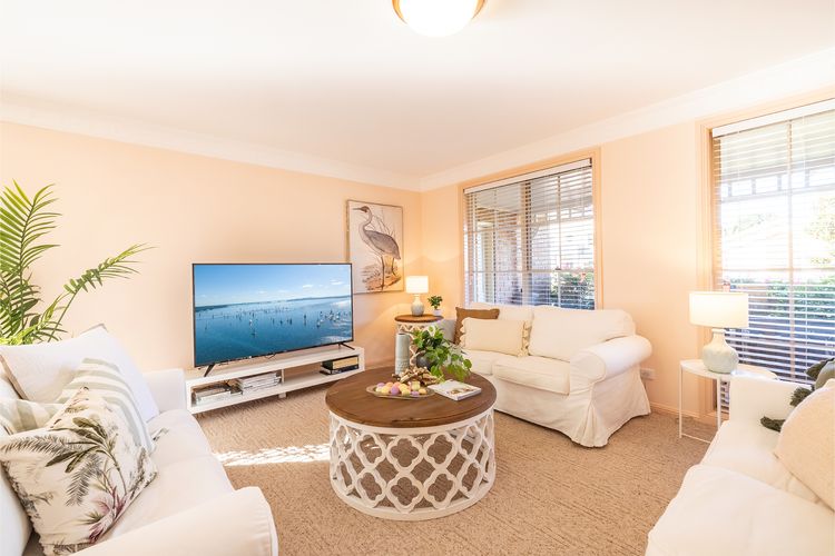 Pet friendly White Sands, 14 Whitesands Road – Linen & Air Con