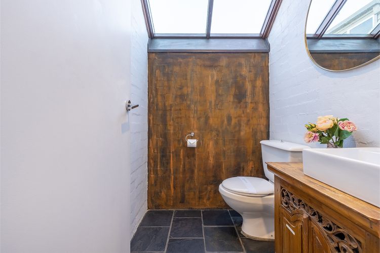 Wanda Waterview, 1/344 Wanda Ave – Water Views, Linen + Bed Making, Wi-Fi & aircon