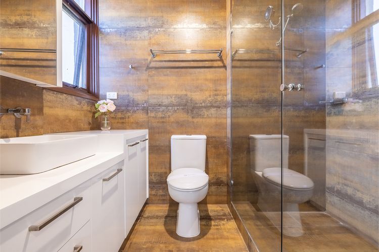 Wanda Waterview, 1/344 Wanda Ave – Water Views, Linen + Bed Making, Wi-Fi & aircon