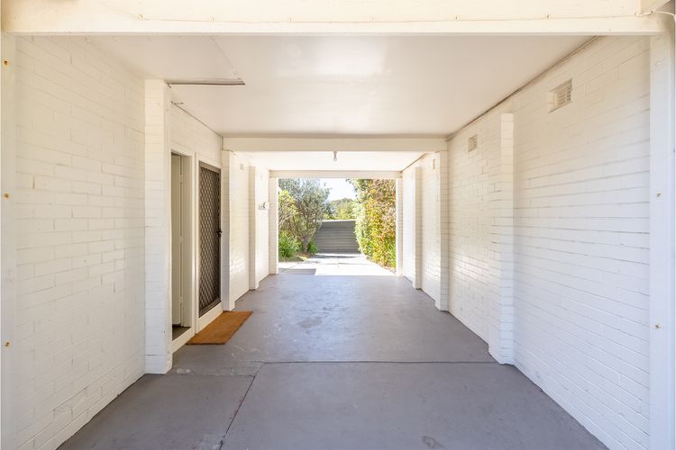 23 Lentara St – pet friendly, air con, Wi-Fi, boat parking