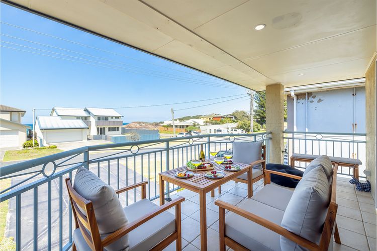 Bel Air, 8A Ocean Ave – pet friendly, water views and air con