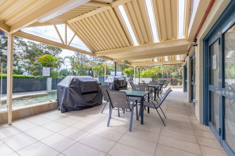 Nelson Bay Breeze Apartment, 29/1 Trafalgar Street – Air conditioned unit with Linen supplied, complex pool and spa