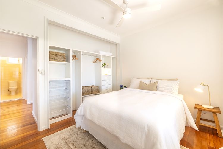 Evoke – Shoal Bay, 2 Leonard Ave , Stylish holiday house with air con, Wi-Fi & boat parking