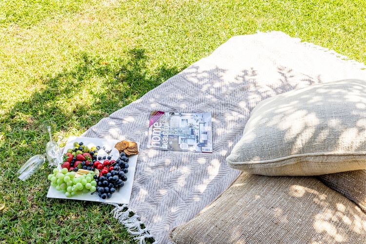 Evoke – Shoal Bay, 2 Leonard Ave , Stylish holiday house with air con, Wi-Fi & boat parking