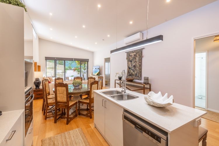 6A Hough Street – Sophisticated pet friendly home with air con, wi-fi and linen provided