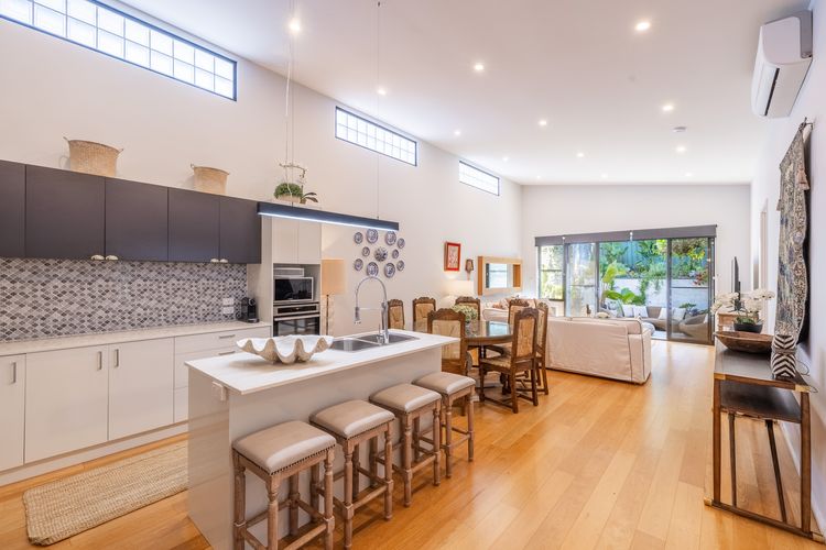 6A Hough Street – Sophisticated pet friendly home with air con, wi-fi and linen provided