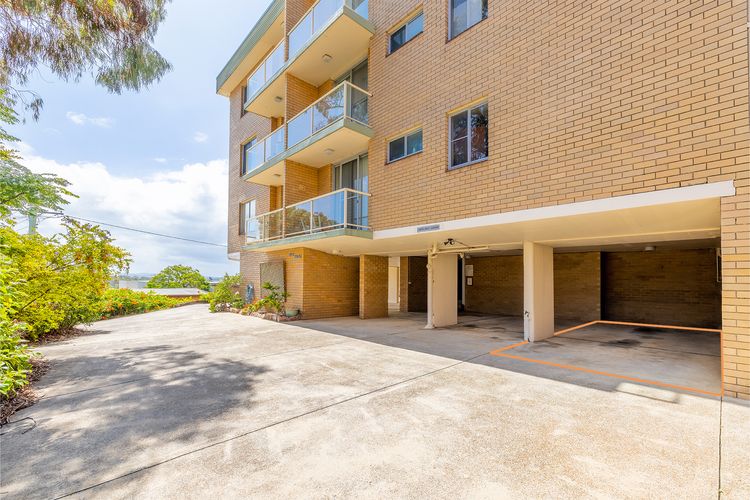 Blue Waters, 4/59 Ronald Ave – water glimpses from the balcony and living area