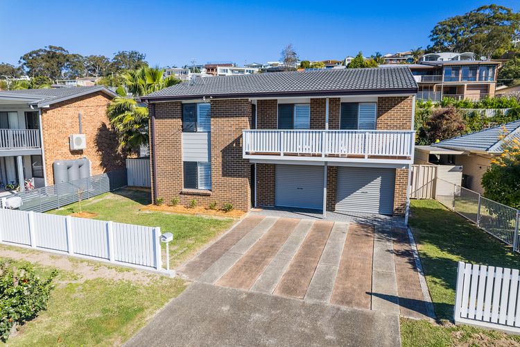 Hanks Corlette House, 49 Pantowora St – pet friendly, air con, boat parking, Wi-Fi