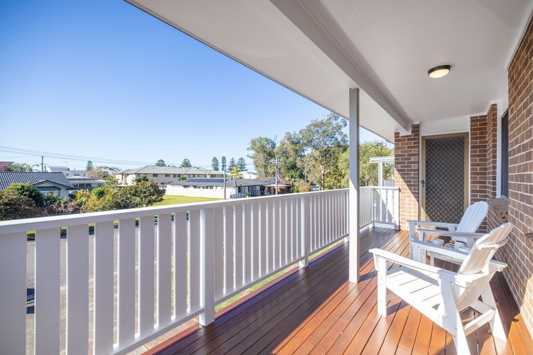 Hanks Corlette House, 49 Pantowora St – pet friendly, air con, boat parking, Wi-Fi