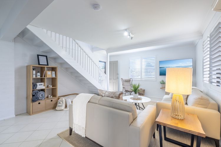 Hanks Corlette House, 49 Pantowora St – pet friendly, air con, boat parking, Wi-Fi