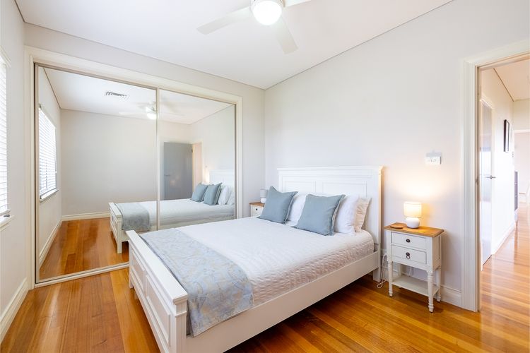 Birubi Point House, 56 Ocean Ave – stunning water views, ducted air con