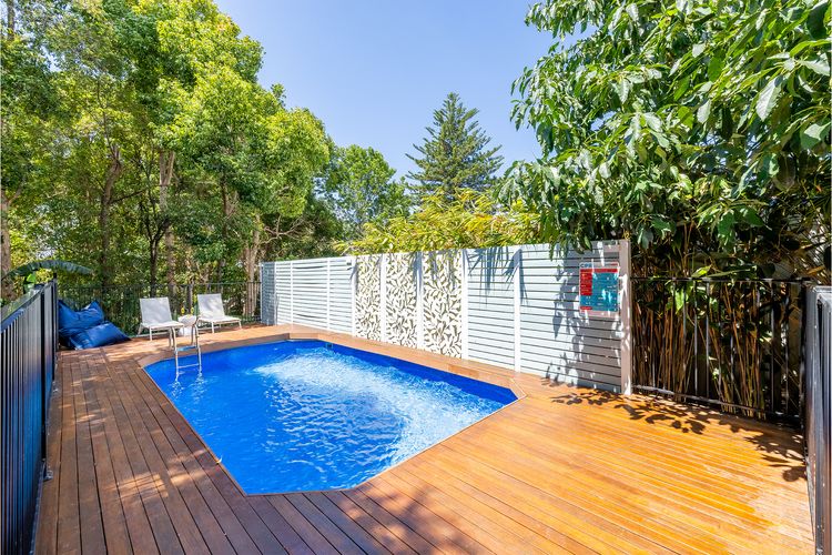 Tropicality –  Private family retreat with solar heated pool