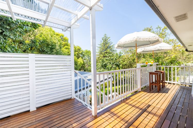 Tropicality –  Private family retreat with solar heated pool