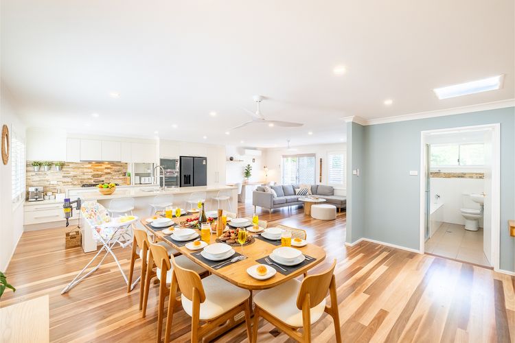 Tropicality –  Private family retreat with solar heated pool